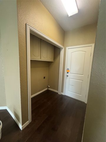 1403 Hickory Drive, Pilot Point, TX 76258
