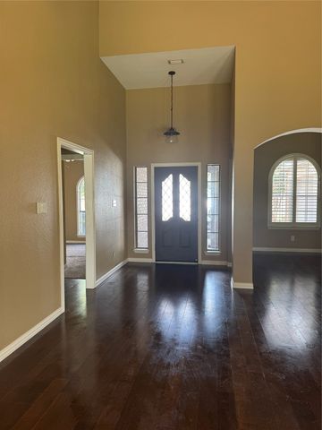1403 Hickory Drive, Pilot Point, TX 76258