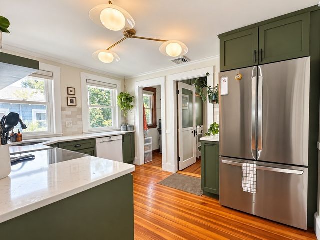 134 Tyndale St 2, Boston, MA 02131
