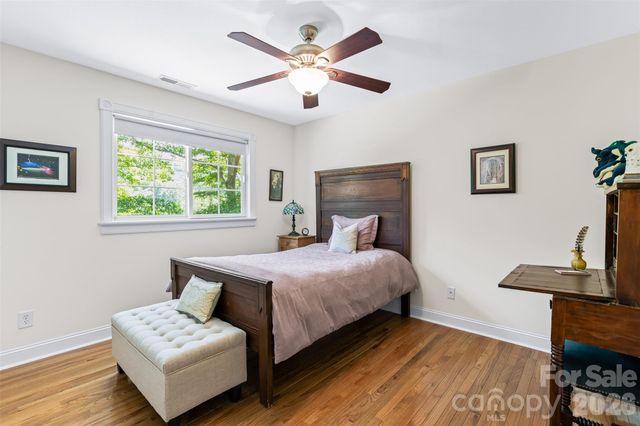 72 Whitfield Lane, Weaverville, NC 28787