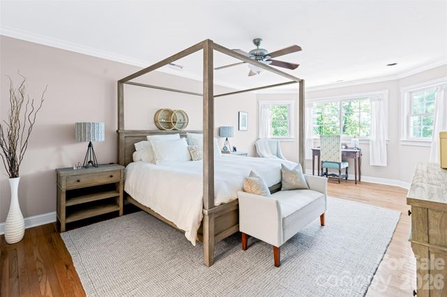 72 Whitfield Lane, Weaverville, NC 28787