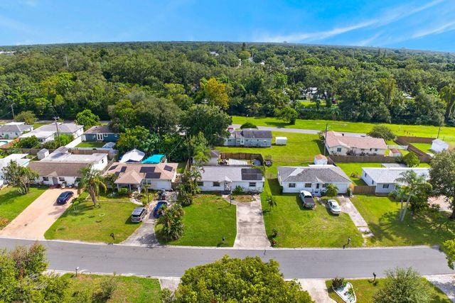 5260 43RD AVENUE N, St Petersburg, FL 33709