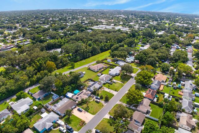 5260 43RD AVENUE N, St Petersburg, FL 33709