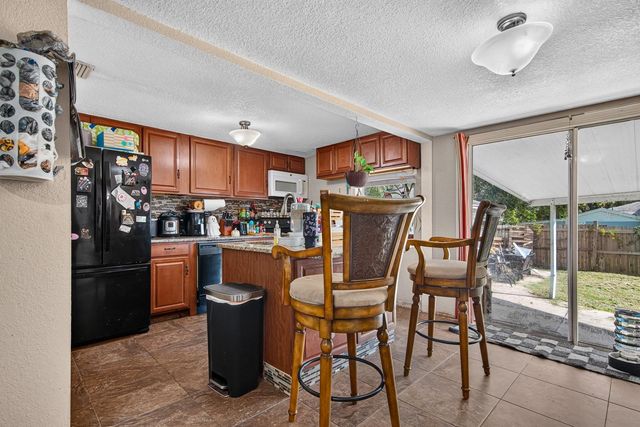 5260 43RD AVENUE N, St Petersburg, FL 33709