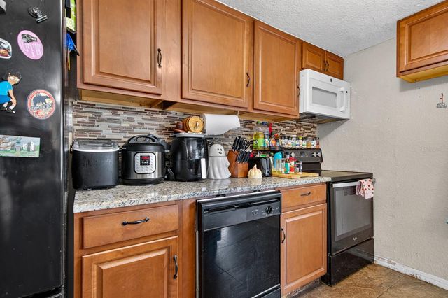 5260 43RD AVENUE N, St Petersburg, FL 33709