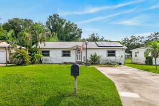 5260 43RD AVENUE N, St Petersburg, FL 33709
