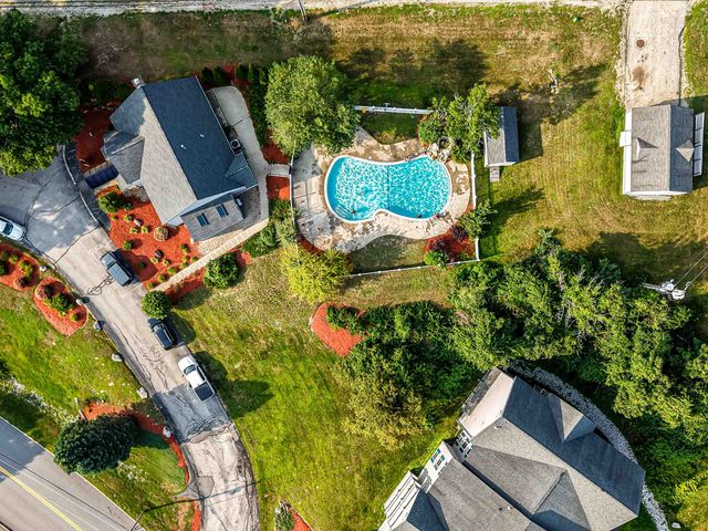 130 Eastern Ave Apt 201, Manchester, NH 03104