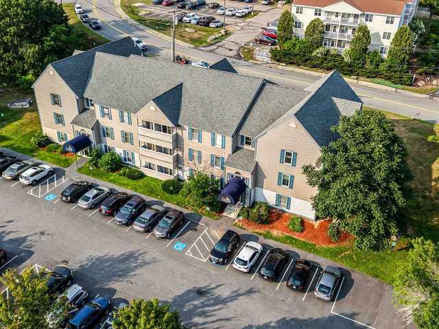 130 Eastern Ave Apt 201, Manchester, NH 03104