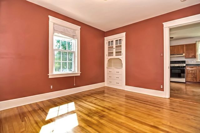 74 Wilkinson St, Worcester, MA 01606