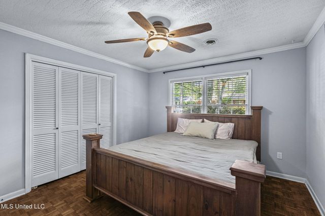 5235 Hialeah Drive, Jackson, MS 39211