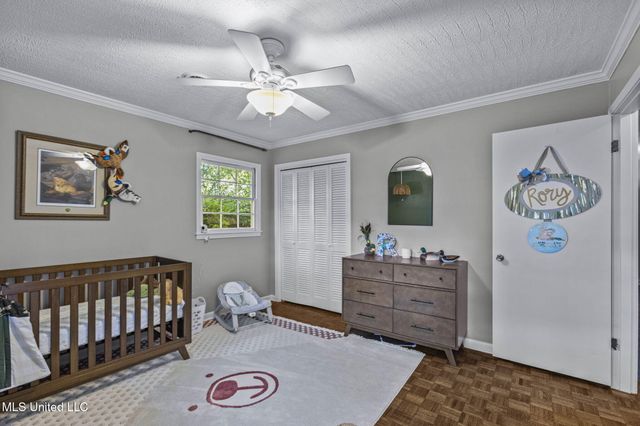 5235 Hialeah Drive, Jackson, MS 39211