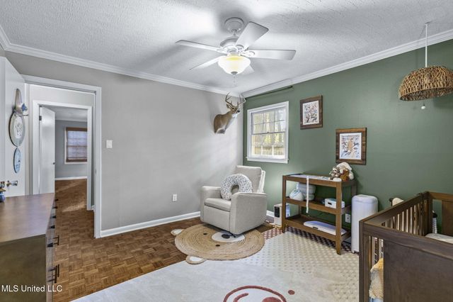 5235 Hialeah Drive, Jackson, MS 39211