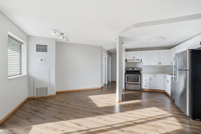 78 10th Street E 1802, Saint Paul, MN 55101