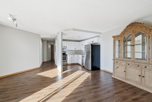 78 10th Street E 1802, Saint Paul, MN 55101