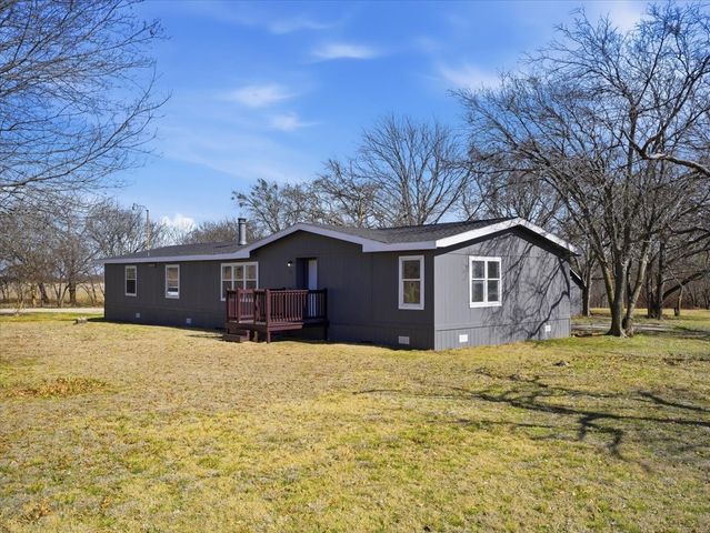 10112 Lavinder Lane, Crowley, TX 76036