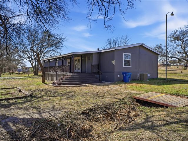 10112 Lavinder Lane, Crowley, TX 76036