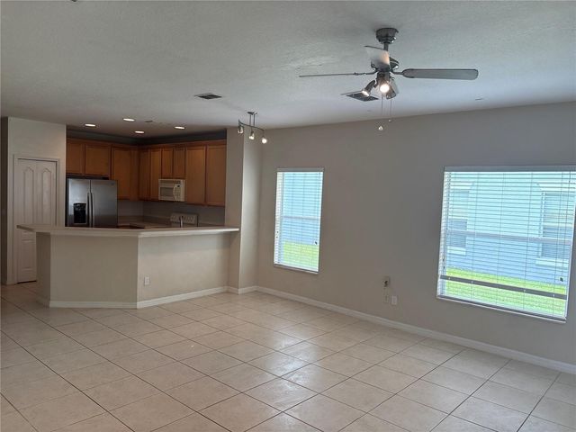 9428 FLOWERING COTTONWOOD ROAD 660, Orlando, FL 32832