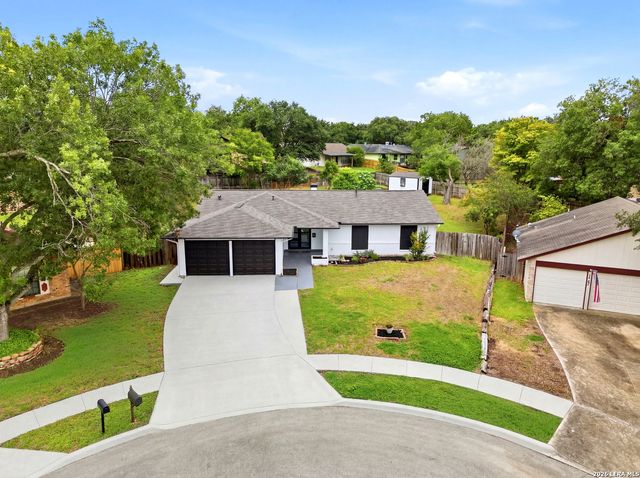 12103 Stevens Ct, Live Oak, TX 78233