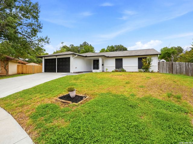 12103 Stevens Ct, Live Oak, TX 78233