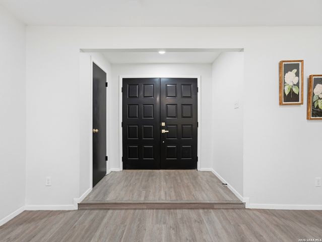 12103 Stevens Ct, Live Oak, TX 78233