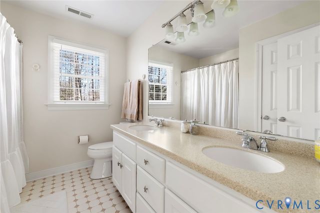 12514 Cottage Cove Ct, Henrico, VA 23233