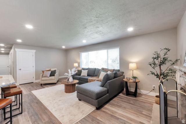 6247 S CORAL DR, Taylorsville, UT 84123