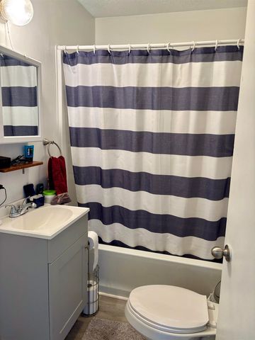 108 W PEABODY ST, Staunton, VA 24401