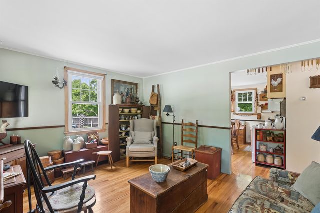 2 Elmview Circle, Dover, NH 03820