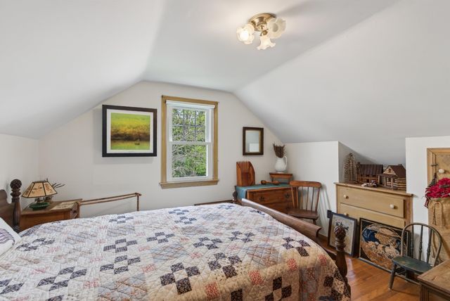 2 Elmview Circle, Dover, NH 03820