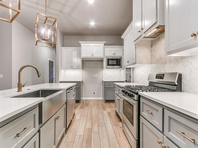 9124 NW 124 Street, Yukon, OK 73099