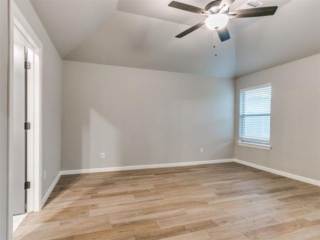 9124 NW 124 Street, Yukon, OK 73099