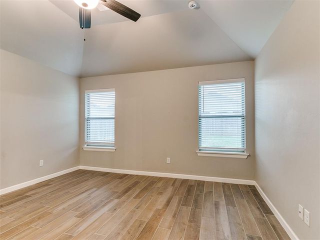 9124 NW 124 Street, Yukon, OK 73099