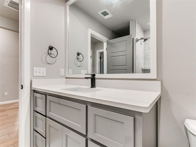 9124 NW 124 Street, Yukon, OK 73099