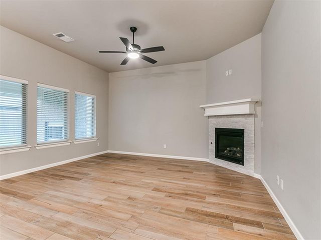 9124 NW 124 Street, Yukon, OK 73099