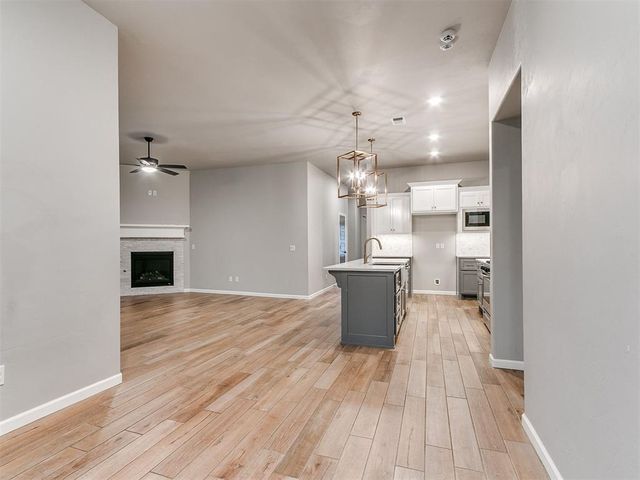 9124 NW 124 Street, Yukon, OK 73099