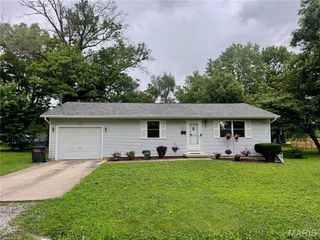 907 Chicago Street, Greenville, IL 62246