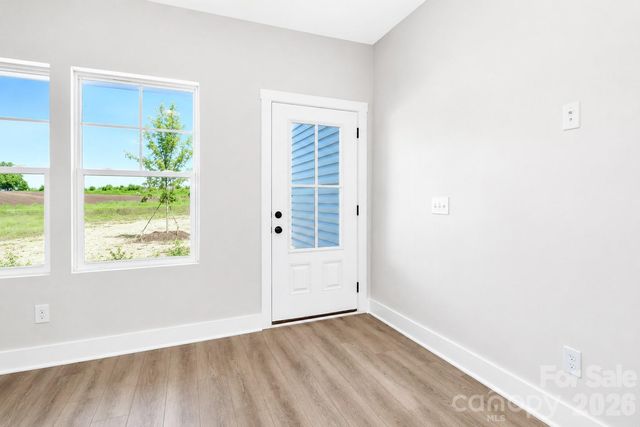 102 SIXTH Avenue SE, Hildebran, NC 28602