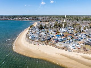 25 Nautical Way E, Bourne, MA 02532