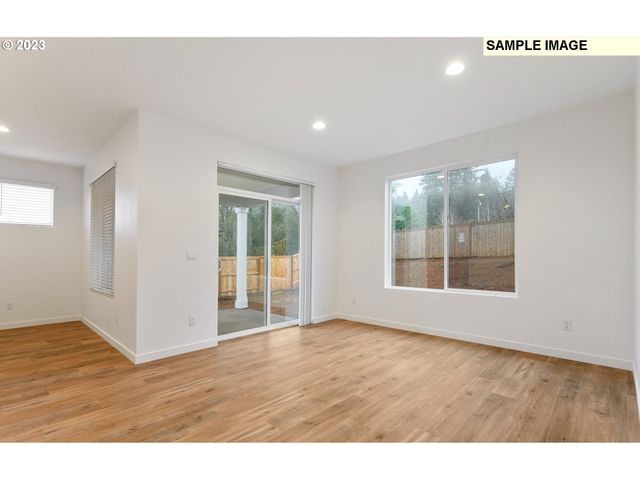 11585 Se MAJESTIC FALLS Ave LT590, Happy Valley, OR 97086