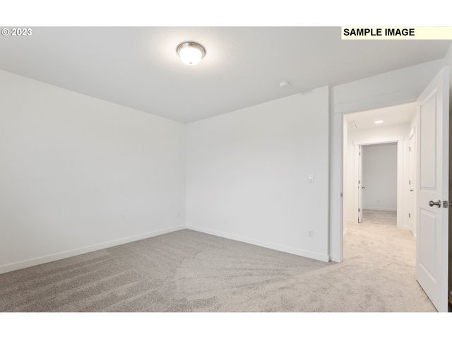 11585 Se MAJESTIC FALLS Ave LT590, Happy Valley, OR 97086