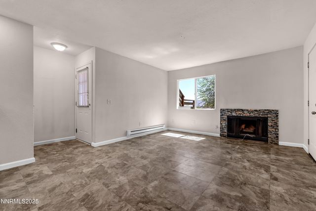 2355 Tripp Drive 7, Reno, NV 89512