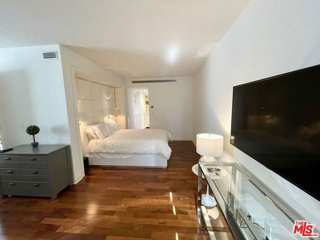 10660 Wilshire Boulevard 1402, Los Angeles, CA 90024