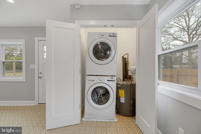 5123 CRITTENDEN ST, Hyattsville, MD 20781