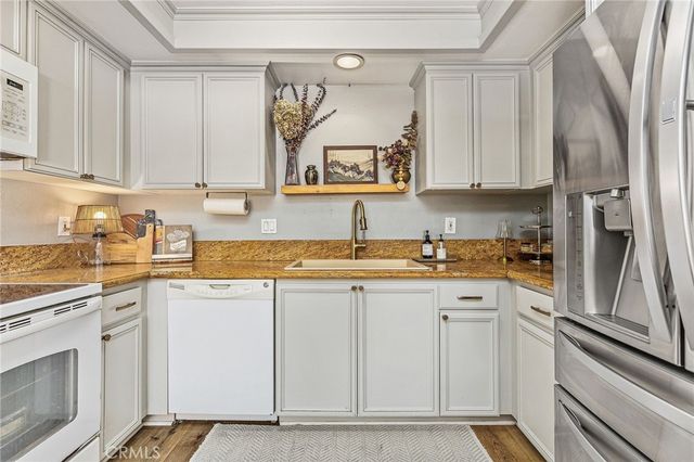 1456 Chalgrove C, Corona, CA 92882