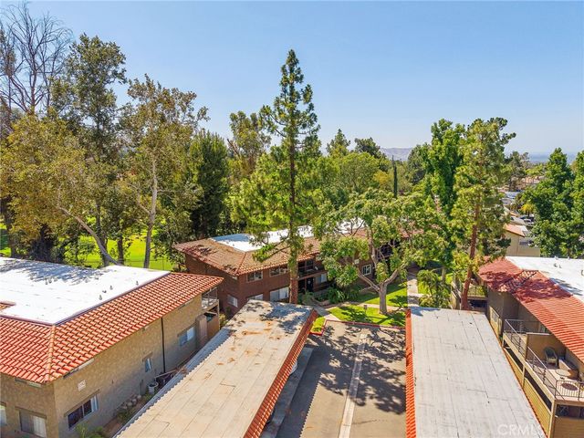 1456 Chalgrove C, Corona, CA 92882