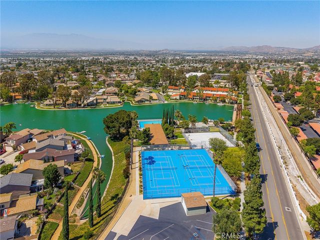 1456 Chalgrove C, Corona, CA 92882