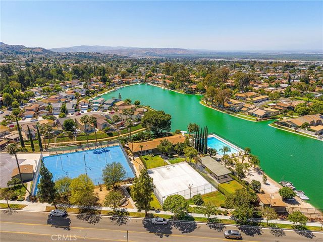 1456 Chalgrove C, Corona, CA 92882