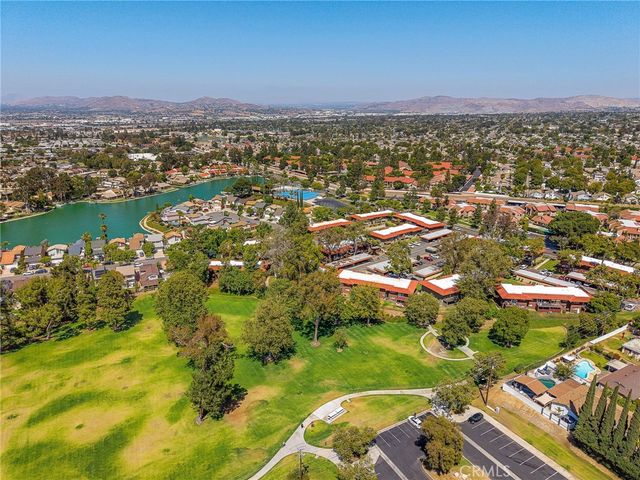 1456 Chalgrove C, Corona, CA 92882