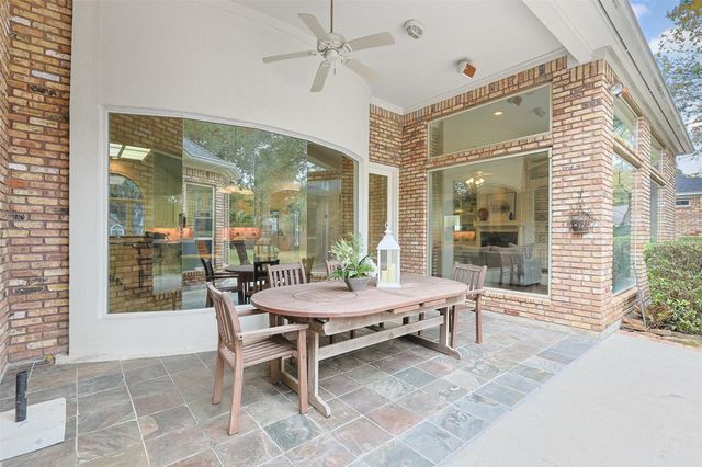 8615 Haven Woods Way, Tomball, TX 77375