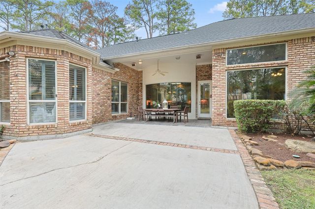 8615 Haven Woods Way, Tomball, TX 77375